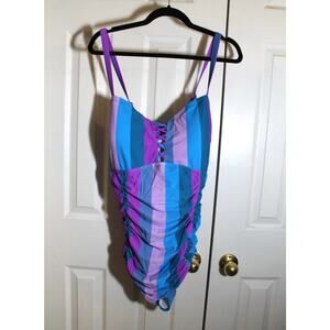 Torrid Slim Fix Wireless Lattice One Piece Swimsuit sz 3X